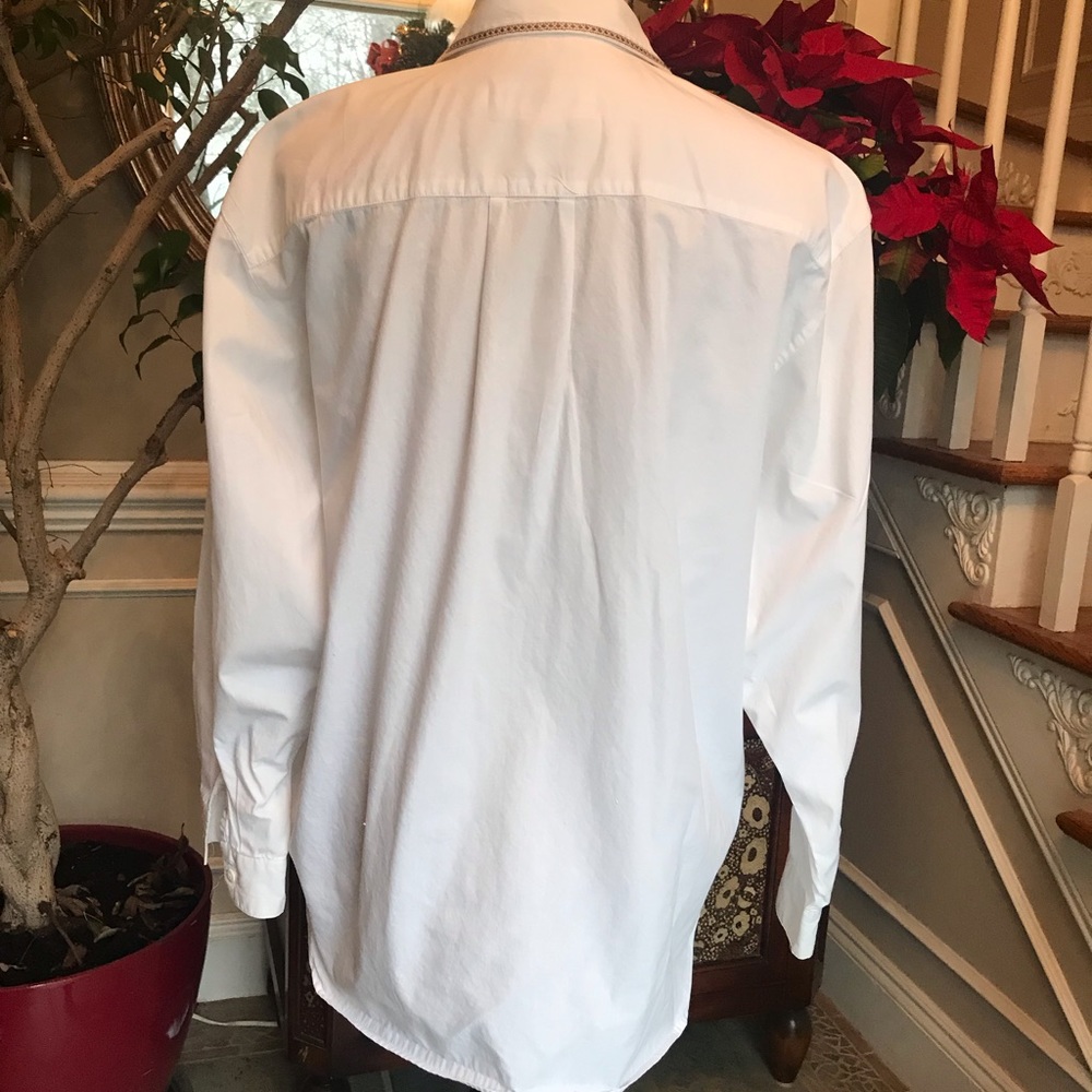 Shirt - Picture 3 of 5